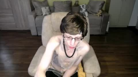 Clementine online show from May 2026 08:33:01 AM