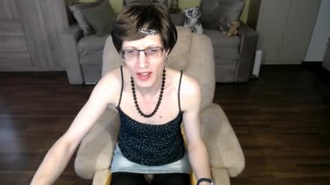 Clementine online show from May 2026 10:45:02 AM