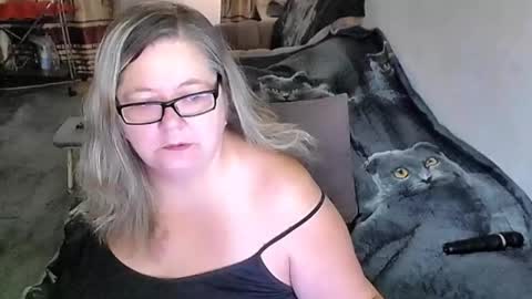 Lana online show from January 2026 02:27:02 AM