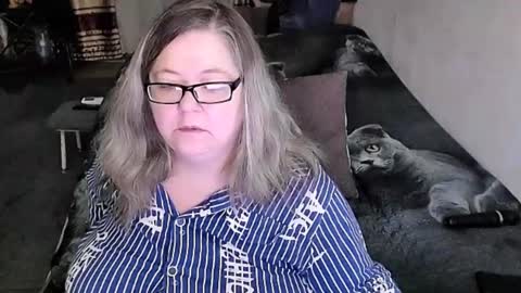 Lana online show from February 2026 10:39:02 PM