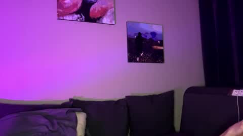 Snapshot of tw1nflame chatting on March 2025 09:59:01 PM Twin Flame online show from March 2025 09:59:01 PM