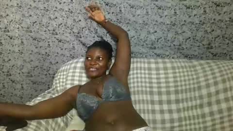 twerker_lyly online show from October 2025 06:19:02 PM