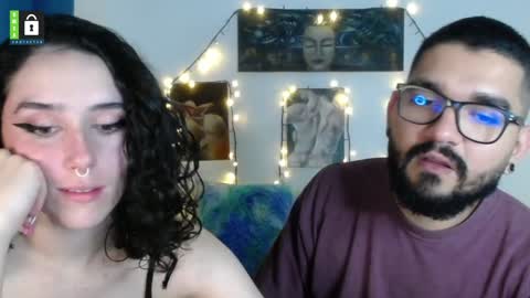 Snapshot of twinflamesxx chatting on January 2025 03:51:01 AM TwinFlamesXX online show from January 2025 03:51:01 AM