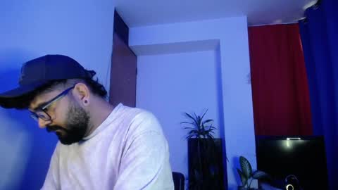 TwinFlamesXX online show from April 2026 11:21:02 AM