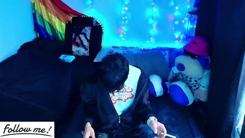 Snapshot of twink_sebas_ chatting on December 2024 12:55:02 PM Bad boy sebastian online show from December 2024 12:55:02 PM