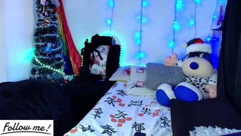 Snapshot of twink_sebas_ chatting on December 2024 03:09:02 PM Bad boy sebastian online show from December 2024 03:09:02 PM