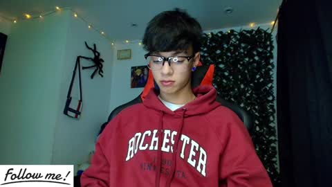 Snapshot of twink_sebas_ chatting on January 2025 09:13:02 AM Bad boy sebastian online show from January 2025 09:13:02 AM