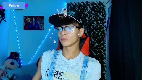 Snapshot of twink_sebas_ chatting on February 2025 05:09:02 AM Bad boy sebastian online show from February 2025 05:09:02 AM