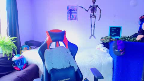 Snapshot of twink_sebas_ chatting on November 2025 02:49:02 PM Bad boy sebastian online show from November 2025 02:49:02 PM