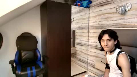 twinslovers_ online show from December 2025 09:53:01 PM