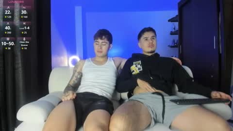 twintease online show from October 2025 12:50:02 PM