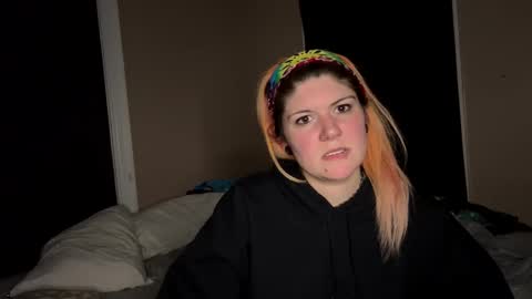 twitchinwhore online show from February 2025 04:54:01 AM