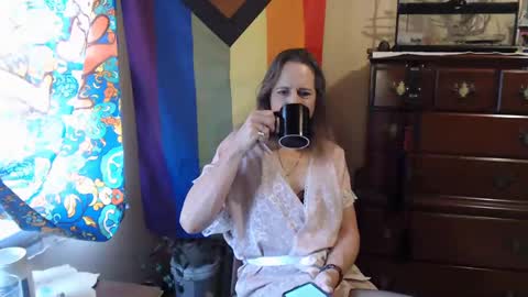 twocumkerry online show from March 2025 06:00:01 PM