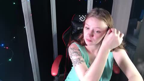 Eva and Tim online show from November 2025 03:12:01 PM