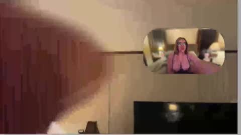 Snapshot of twosmallholes42 chatting on March 2026 05:35:02 AM twosmallholes42 online show from March 2026 05:35:02 AM