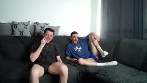 RyanRowan online show from June 2026 06:18:02 PM
