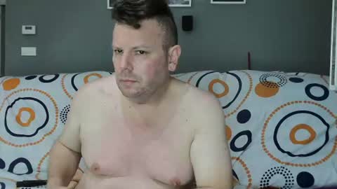 Txan  Chan online show from June 2026 03:58:02 AM