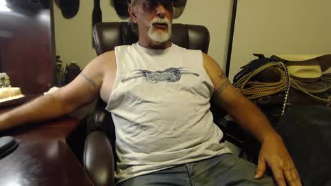 txlobo60 online show from September 2025 12:00:02 AM