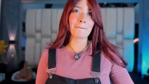 Snapshot of tyla_demon chatting on October 2025 04:07:01 AM TYLA online show from October 2025 04:07:01 AM