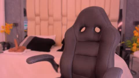 Snapshot of tyla_demon chatting on October 2025 03:36:02 AM TYLA online show from October 2025 03:36:02 AM