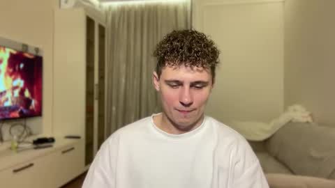 tyler_garrner online show from December 2025 04:58:01 PM