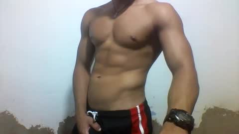 Snapshot of tyler_gold823 chatting on February 2025 04:15:02 PM Tyler online show from February 2025 04:15:02 PM