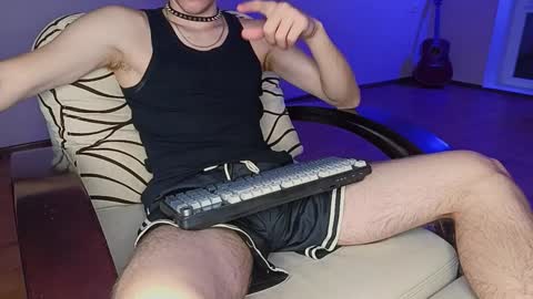 Snapshot of tyler_hack chatting on December 2025 03:32:02 PM Tyler and Chris online show from December 2025 03:32:02 PM