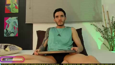 Snapshot of tylergiuseppe_ chatting on March 2025 10:15:02 PM tylergiuseppe_ online show from March 2025 10:15:02 PM