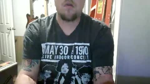 Snapshot of tylermizzan123 chatting on December 2024 03:50:02 AM tylermizzan123 online show from December 2024 03:50:02 AM