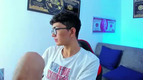   online show from February 2025 02:58:01 AM