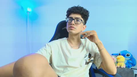   online show from October 2025 06:22:02 AM