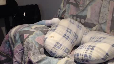 Helena and Tyson online show from March 2025 04:04:01 AM