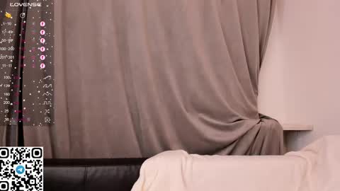 Christine 3 Next broadcast tomorrow at 2100 GMT 5 online show from February 2025 08:52:02 PM