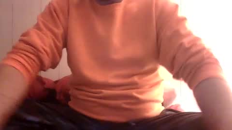 Snapshot of u_caught_us chatting on December 2024 03:13:02 PM u_caught_us online show from December 2024 03:13:02 PM