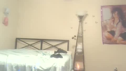 Azelia B online show from February 2025 06:50:02 AM