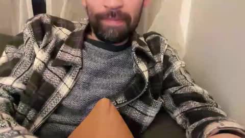 Snapshot of ubehalaya chatting on December 2025 11:01:02 PM Ross online show from December 2025 11:01:02 PM