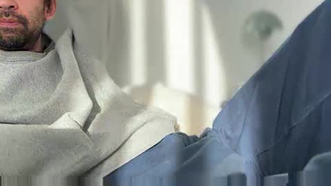 Snapshot of ubehalaya chatting on March 2026 09:06:01 PM Ross online show from March 2026 09:06:01 PM