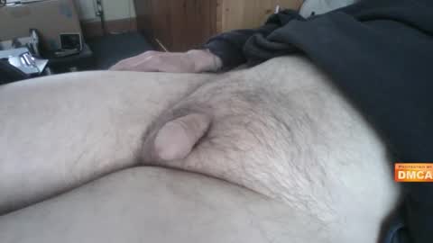 Snapshot of uk_exhibitionist70 chatting on January 2025 10:45:01 AM Hairy UK guy online show from January 2025 10:45:01 AM