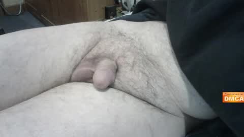 Snapshot of uk_exhibitionist70 chatting on January 2025 07:16:01 PM Hairy UK guy online show from January 2025 07:16:01 PM