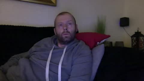 ukmatty3 online show from December 2024 10:01:02 PM