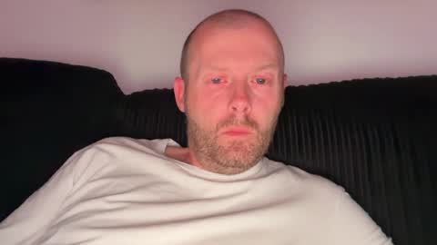 ukmatty3 online show from August 2026 10:47:01 PM