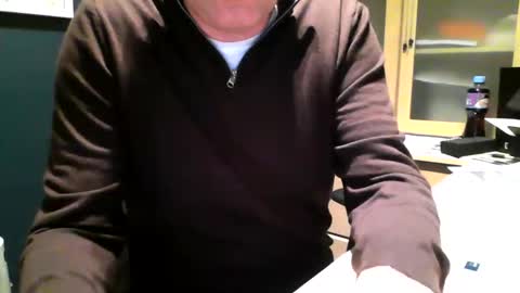 Snapshot of ukshowall chatting on October 2025 07:15:01 PM mark online show from October 2025 07:15:01 PM