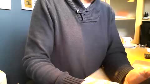 Snapshot of ukshowall chatting on January 2026 11:59:02 AM mark online show from January 2026 11:59:02 AM