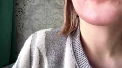 Emily online show from December 2025 09:03:01 AM