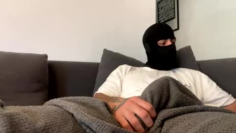 ulisesroca online show from November 2025 10:14:01 AM