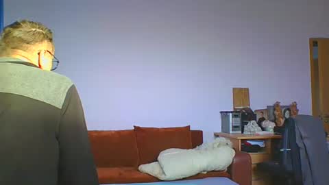 Snapshot of ulmeni4 chatting on December 2025 08:20:02 AM ulmeni4 online show from December 2025 08:20:02 AM