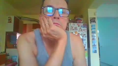 Snapshot of ulmeni4 chatting on February 2026 02:46:01 PM ulmeni4 online show from February 2026 02:46:01 PM