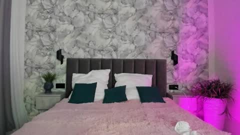 Snapshot of ultima_ma18 chatting on October 2025 02:43:02 AM Melena online show from October 2025 02:43:02 AM