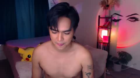 Snapshot of ultimatesexytrans chatting on February 2025 08:16:02 PM Alex online show from February 2025 08:16:02 PM