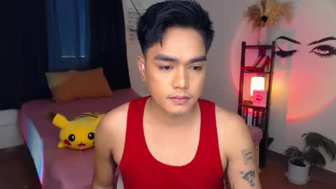 Snapshot of ultimatesexytrans chatting on February 2025 11:33:02 PM Alex online show from February 2025 11:33:02 PM